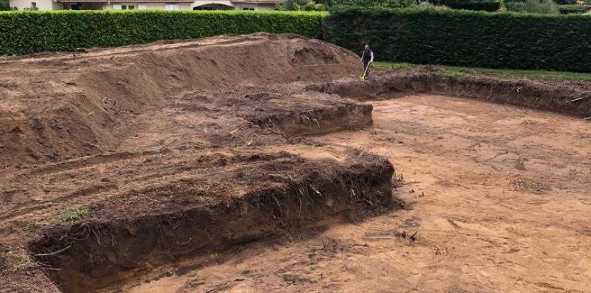 Décapage pour la construction d'une maison neuve à Gradignan