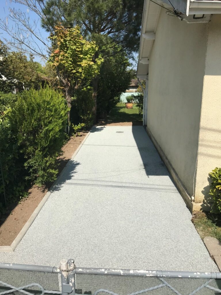 Création d'une allée de maison en concassé à Bordeaux